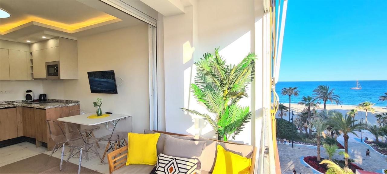 Apartment Linea De Playa Estepona Luaran gambar